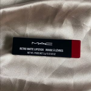 Ruby Woo Matte Lipstick